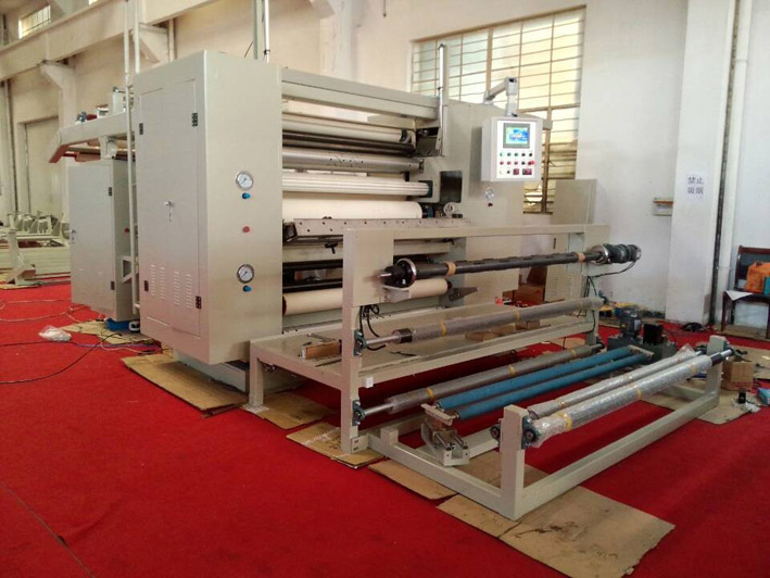 PUR熱熔復(fù)合機產(chǎn)品實物圖